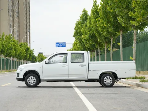 2016 ChangAn Kaicene ShenQi F30 1.5L 112HP L4 5MT