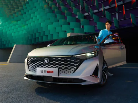 2023 ChangAn Raeton Plus 1.5T 188HP L4 7DCT