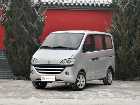 2010 Hafei Motor XiaoBaWang 1.0L 48HP L4 5MT