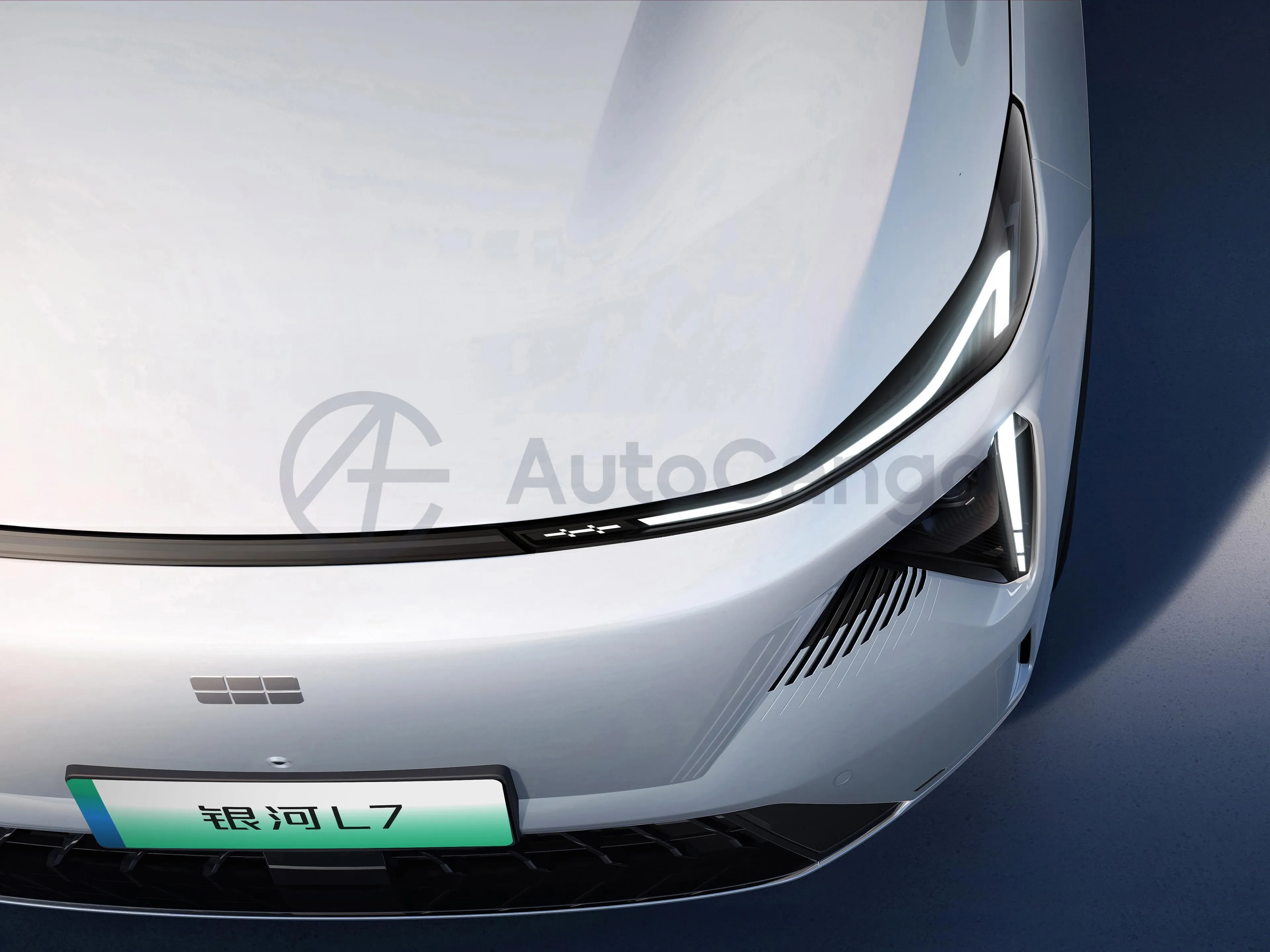 2025 Geely Galaxy L7 1.5L 112HP L4 1DHT PHEV 18.4KWH MSRP 135800