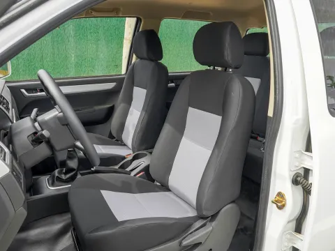 2016 ChangAn Kaicene ShenQi F30 1.5L 112HP L4 5MT