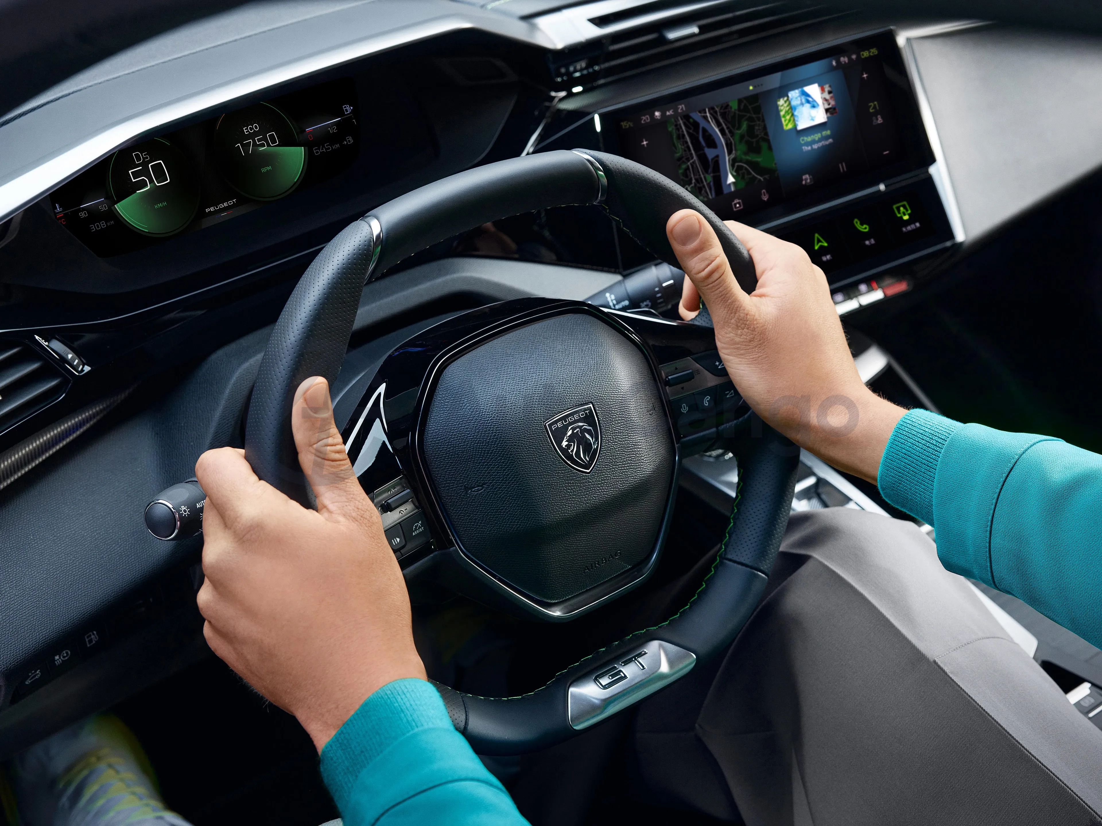 チコ、家で使わないものを出品しています。ページ Peugeot 408X 2025 Peugeot 408X 1.6T 175HP L4 8AT MSRP179700