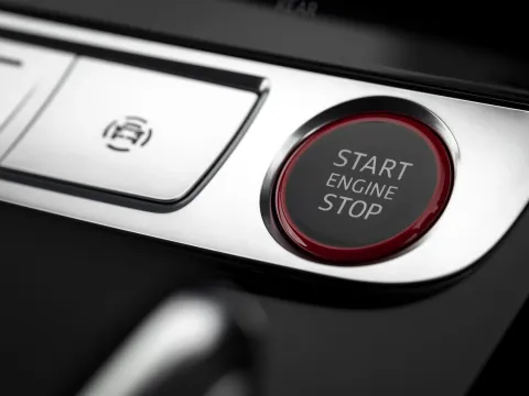 2025 Audi S8 4.0T 571HP V8 8AT