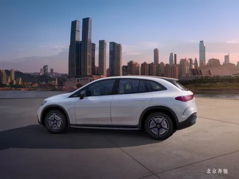 2026 Mercedes-Benz EQE SUV BEV