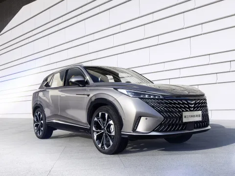 Roewe RX5