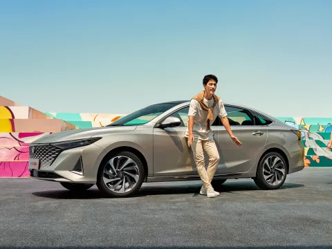 2023 ChangAn Raeton Plus 1.5T 188HP L4 7DCT