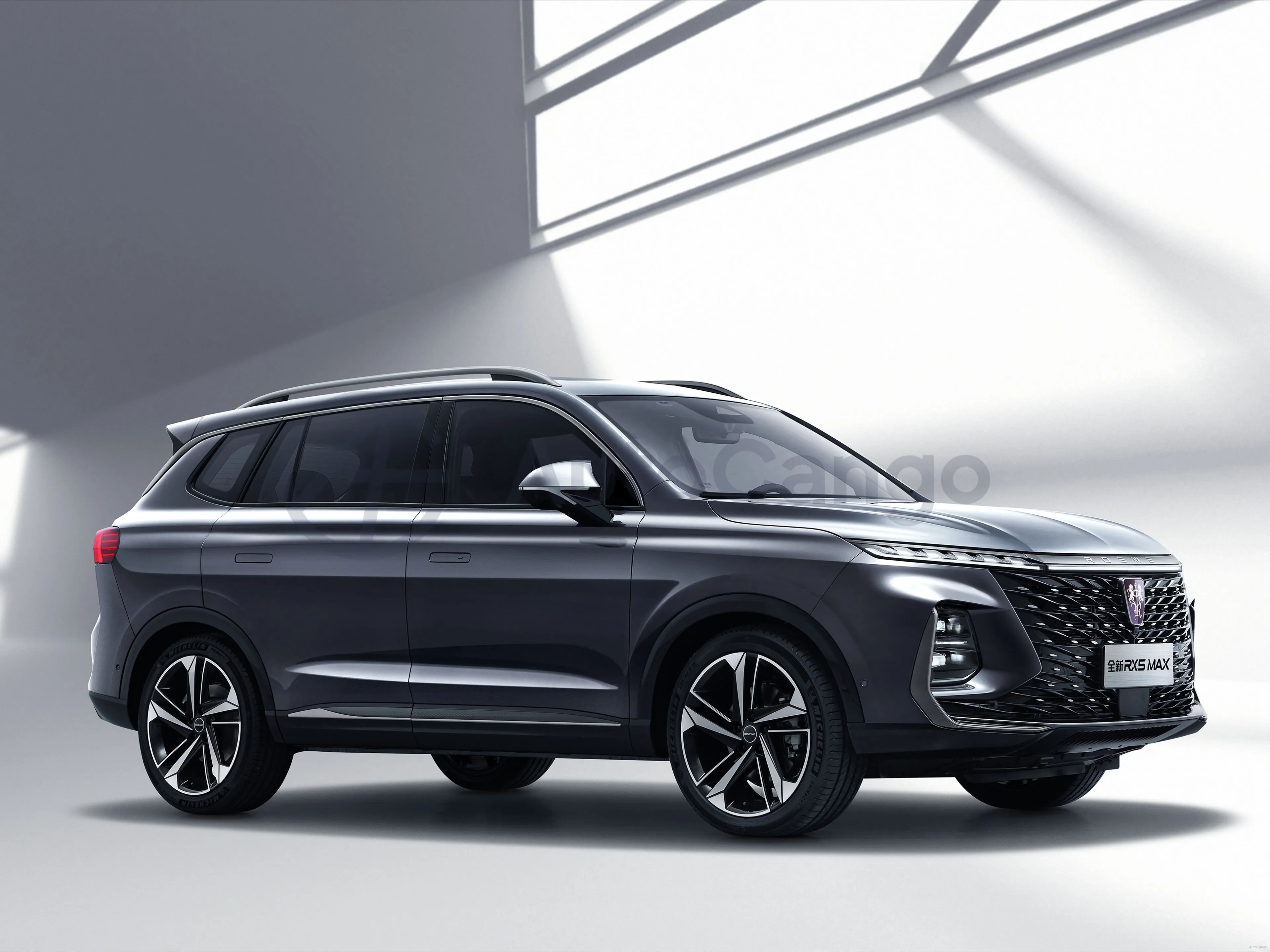 Roewe RX5 MAX,autocango,china used car exporter,china ev exporter,chinese used car exporter,chinese used ev exporter