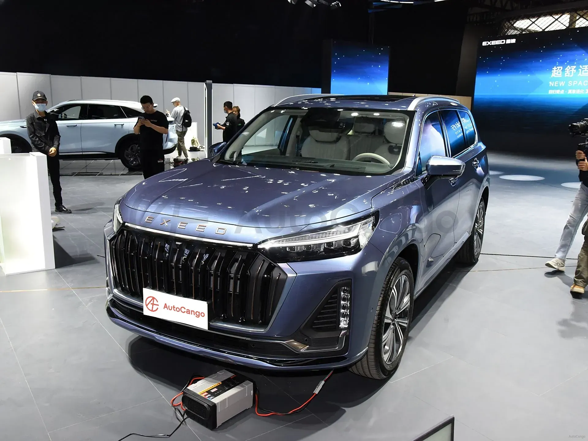 2025 Exceed VXC-DM 1.5T 156HP L4 3DHT PHEV 34.46KWH MSRP 209900