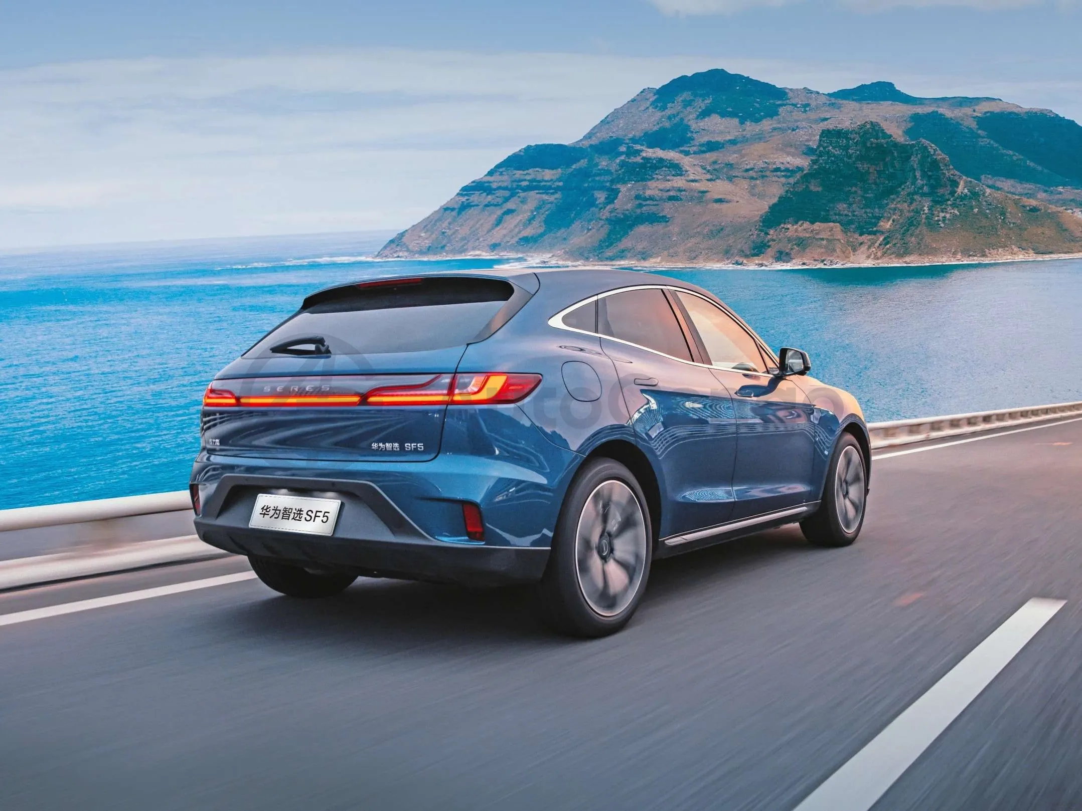 2021 SERES SF5 Range Extended 112HP REEV 35KWH,autocango,china used car exporter,china ev exporter,chinese used car exporter,chinese used ev exporter