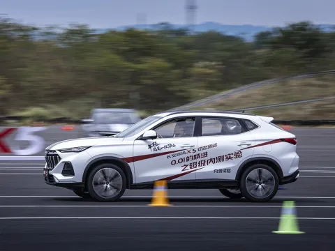 2022 ChangAn Oshan X5 1.5T 180HP L4 7DCT