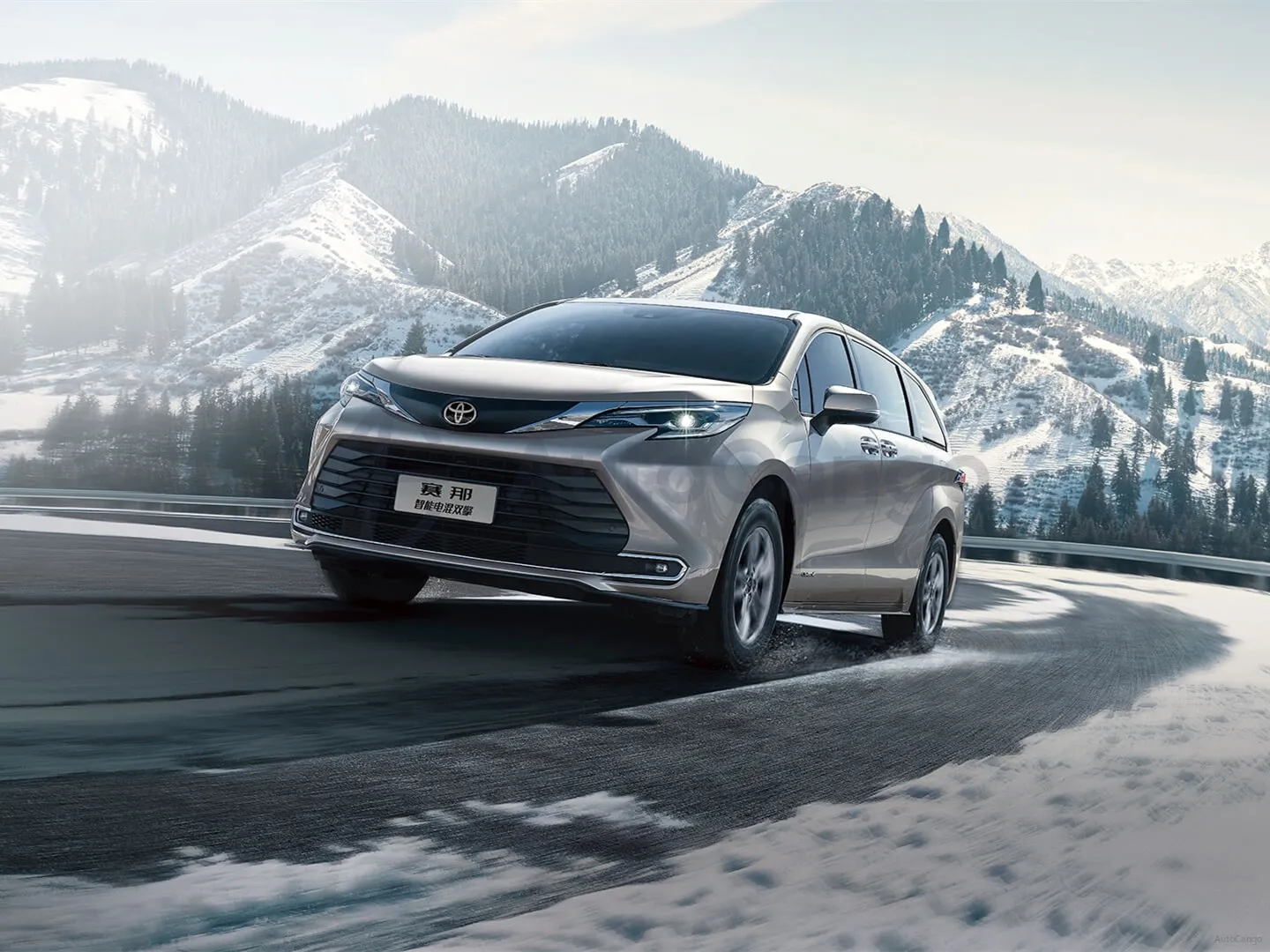 2026 Toyota Sienna 2.5L 189HP L4 E-CVT Hybrid,autocango,china used car exporter,china ev exporter,chinese used car exporter,chinese used ev exporter