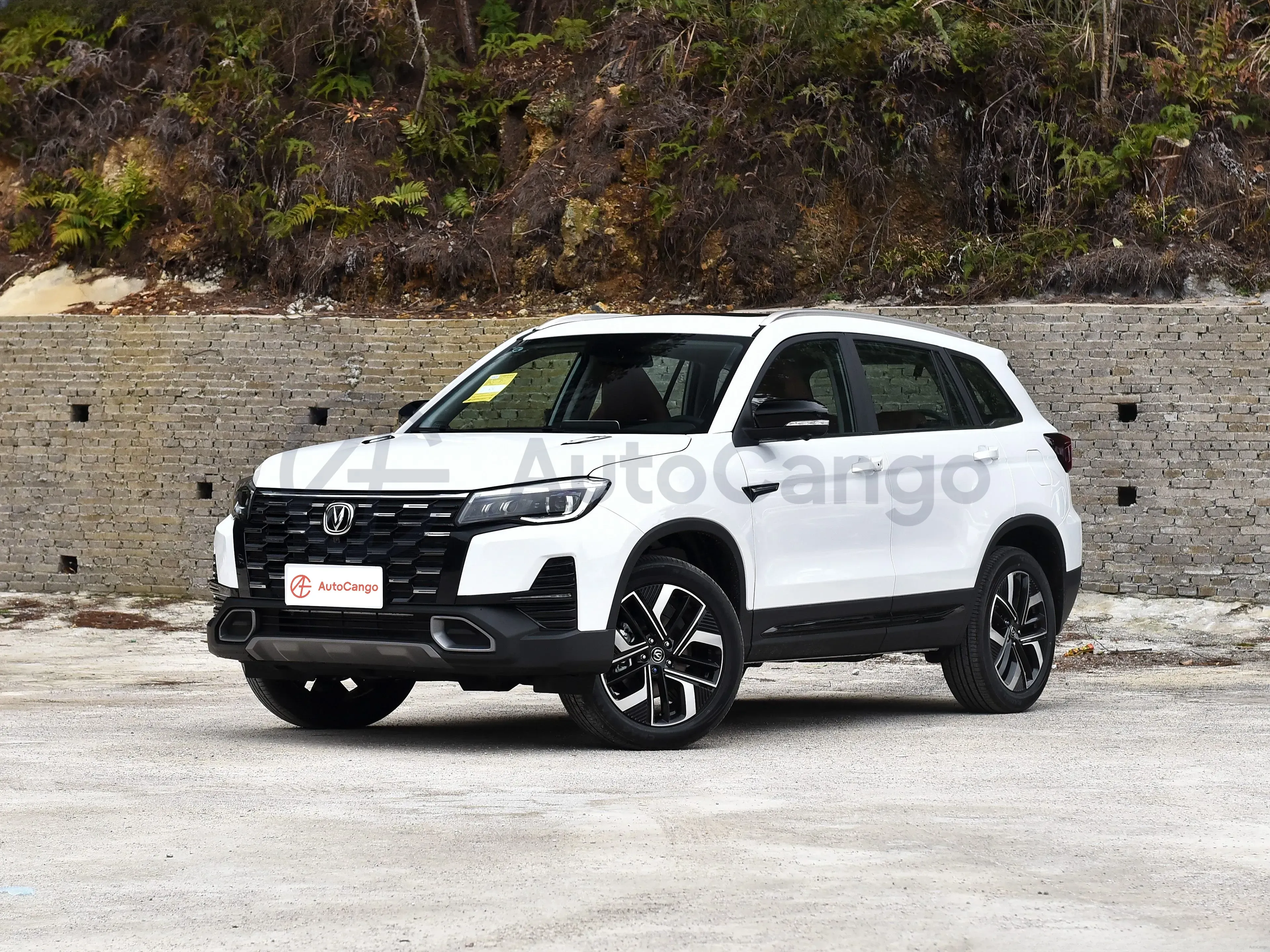 2014 ChangAn CS75 2.0L 158HP L4 6MT,autocango,china used car exporter,china ev exporter,chinese used car exporter,chinese used ev exporter