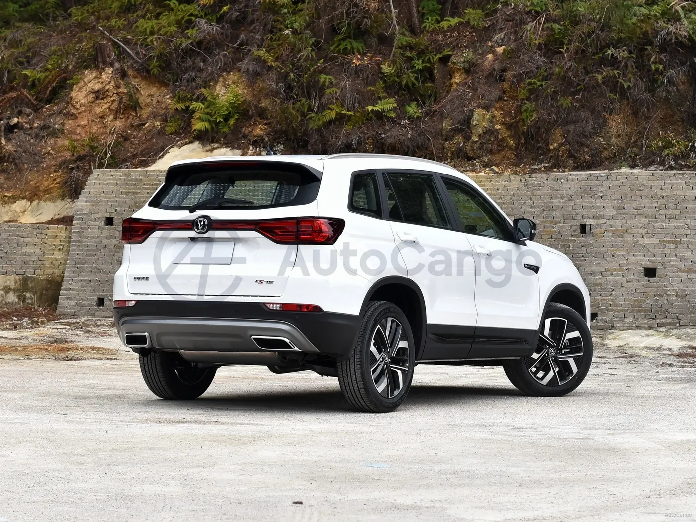 2014 ChangAn CS75 2.0L 158HP L4 6MT,autocango,china used car exporter,china ev exporter,chinese used car exporter,chinese used ev exporter