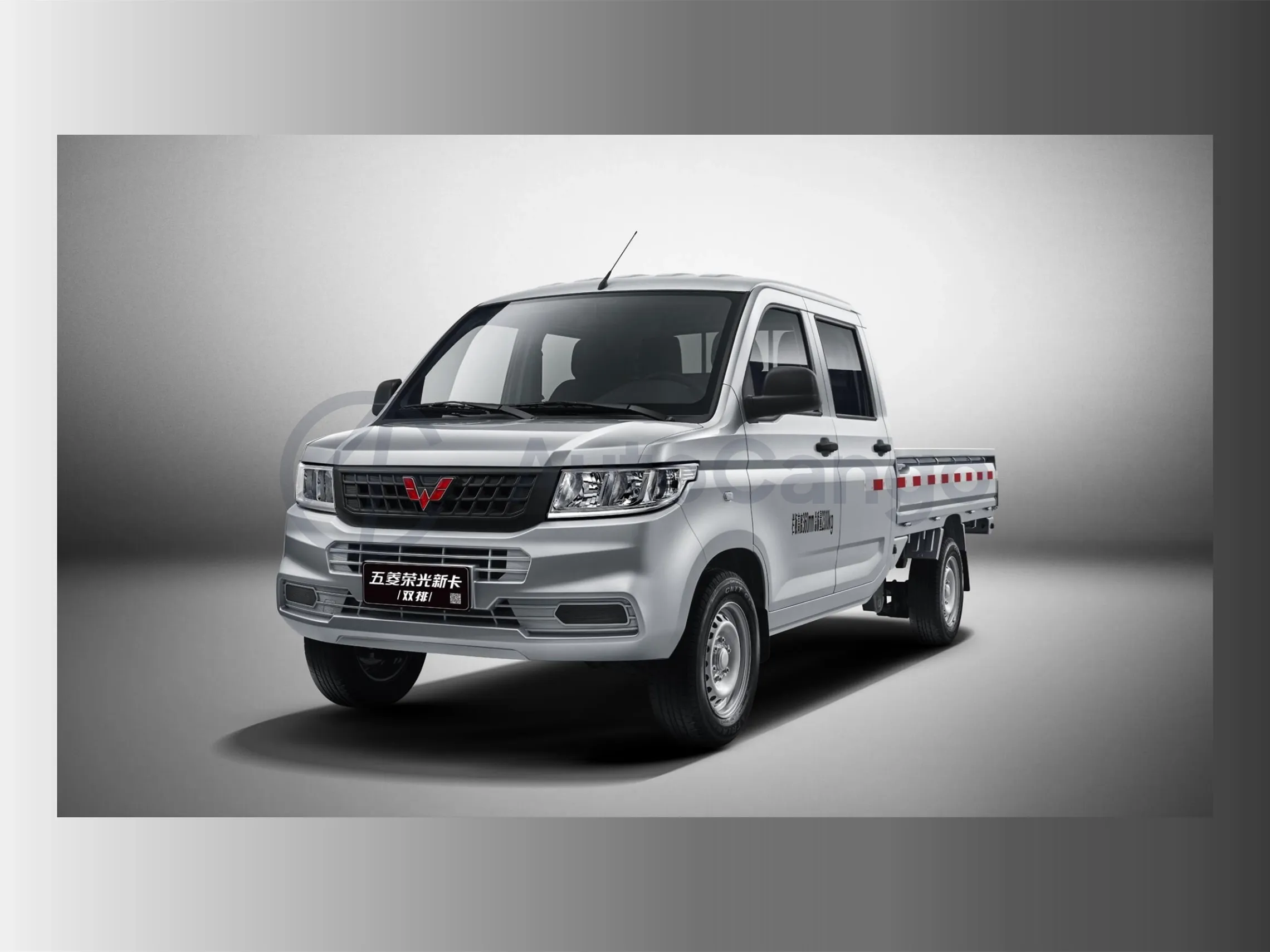 2022 WuLing RongGuang New Truck 1.8L 125HP L4 5MT,autocango,china used car exporter,china ev exporter,chinese used car exporter,chinese used ev exporter