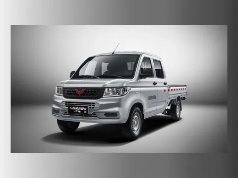 2022 WuLing RongGuang New Truck 1.8L 125HP L4 5MT