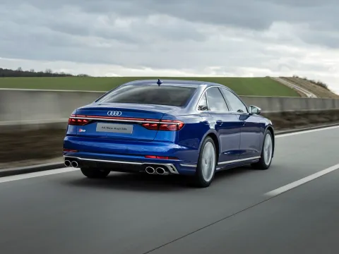 2025 Audi S8 4.0T 571HP V8 8AT