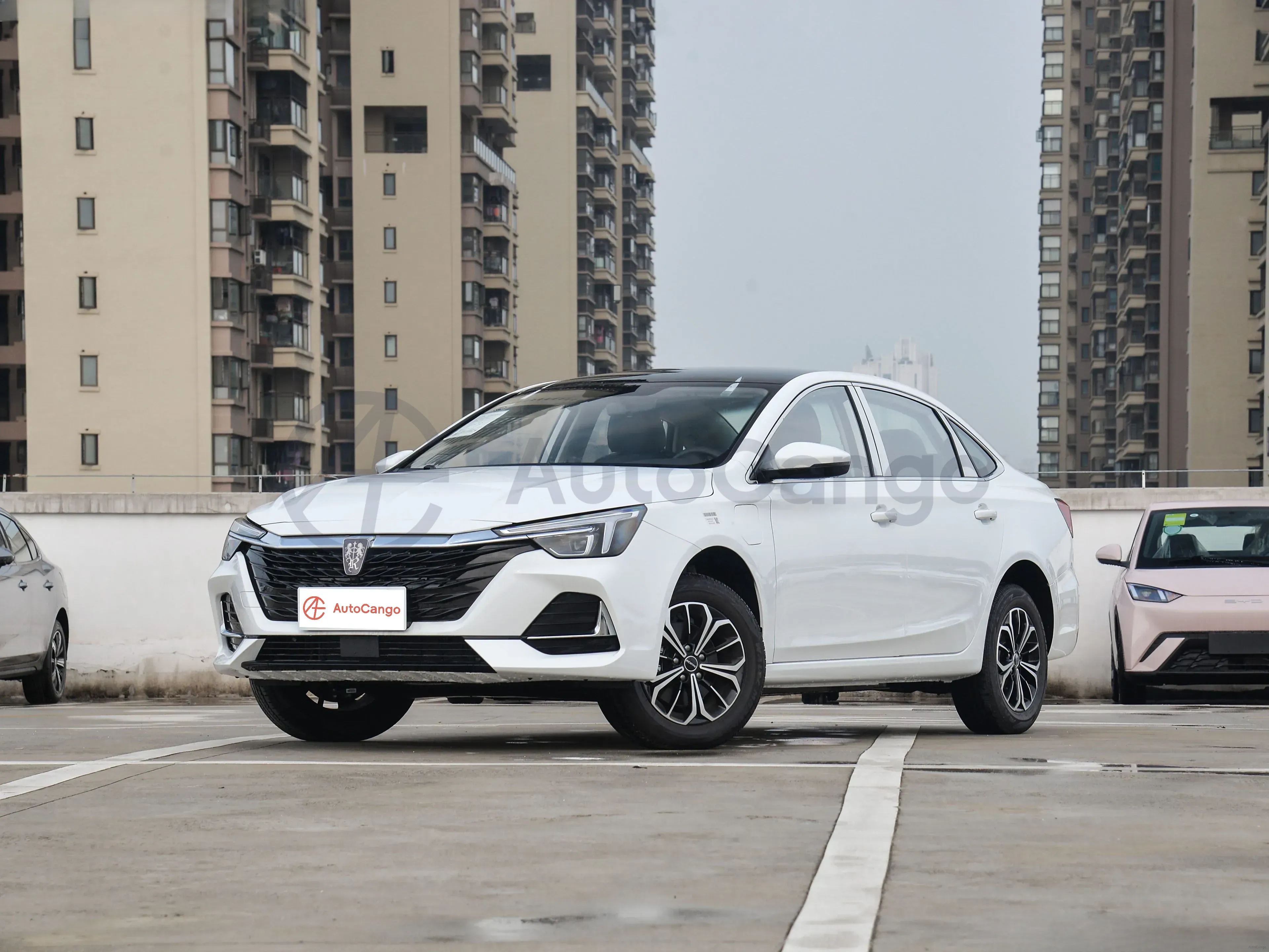 2020 Roewe i6 MAX 1.5T 169HP L4 AMT PHEV,autocango,china used car exporter,china ev exporter,chinese used car exporter,chinese used ev exporter