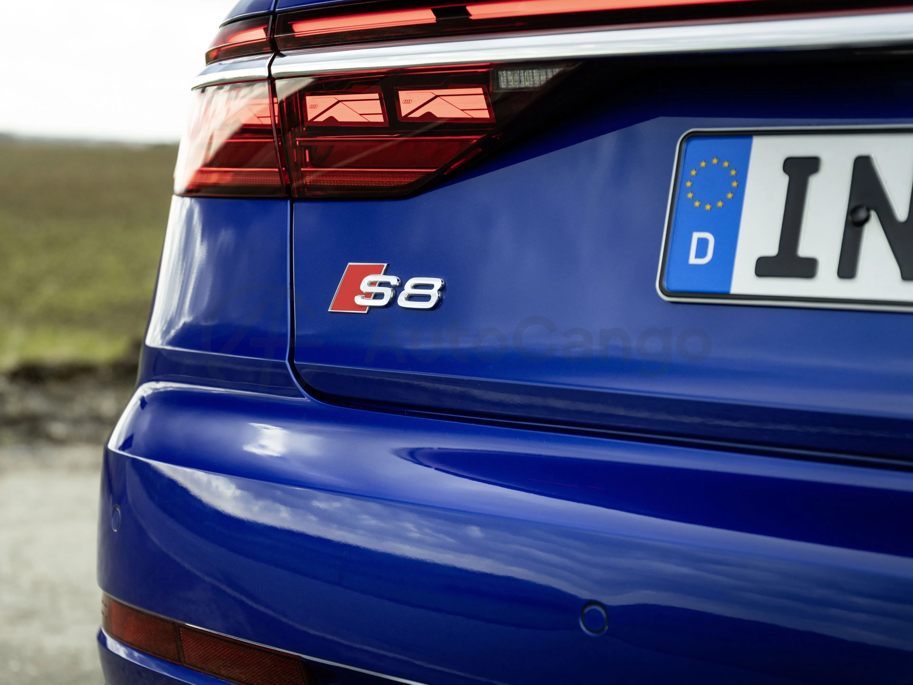 2025 Audi S8 4.0T 571HP V8 8AT,autocango,china used car exporter,china ev exporter,chinese used car exporter,chinese used ev exporter