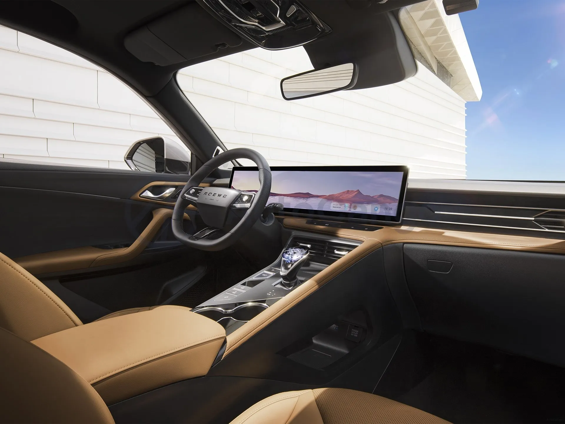 Roewe RX5,autocango,china used car exporter,china ev exporter,chinese used car exporter,chinese used ev exporter