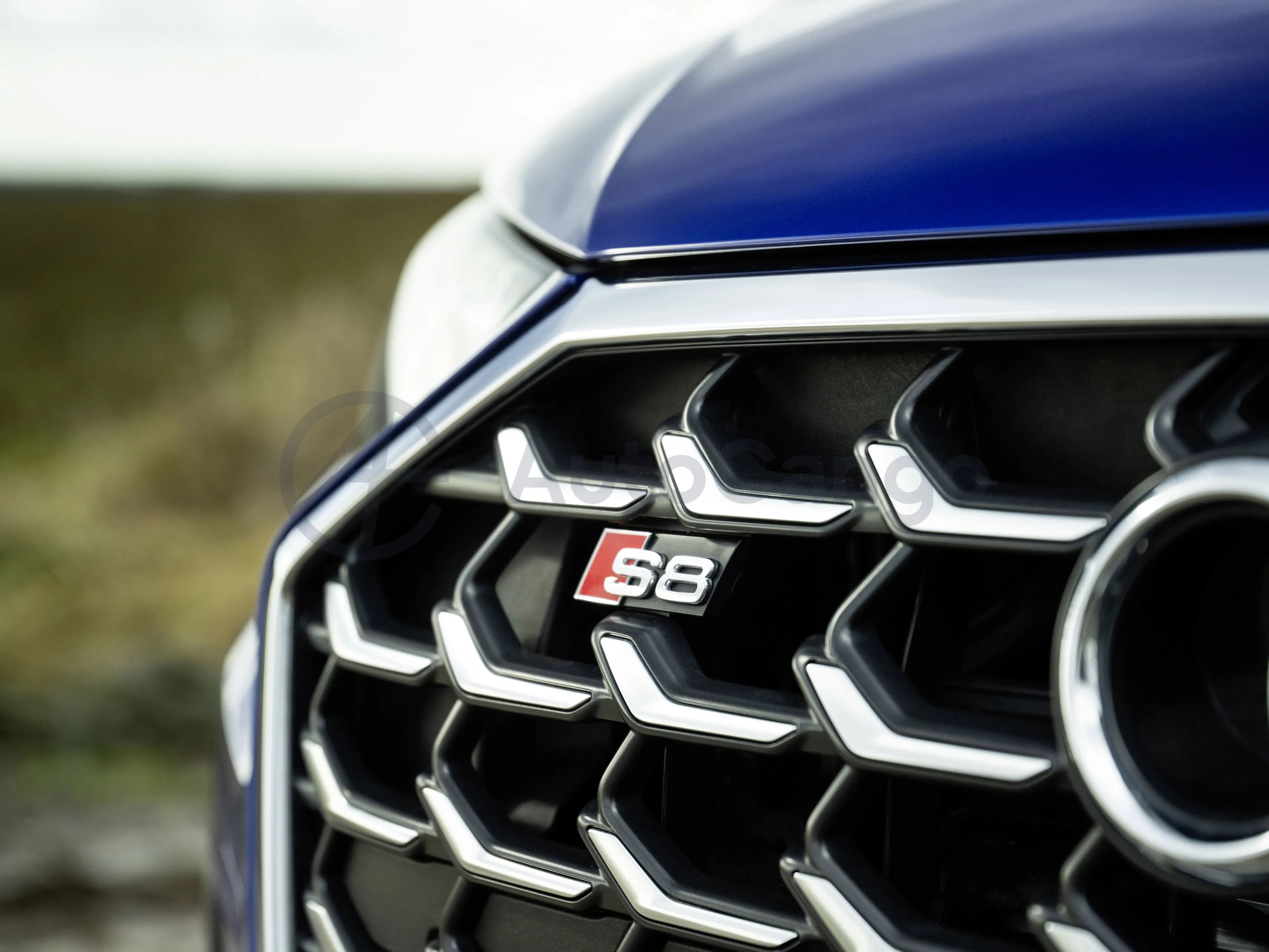 2025 Audi S8 4.0T 571HP V8 8AT,autocango,china used car exporter,china ev exporter,chinese used car exporter,chinese used ev exporter