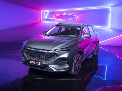 2022 ChangAn Oshan X5 1.5T 180HP L4 7DCT