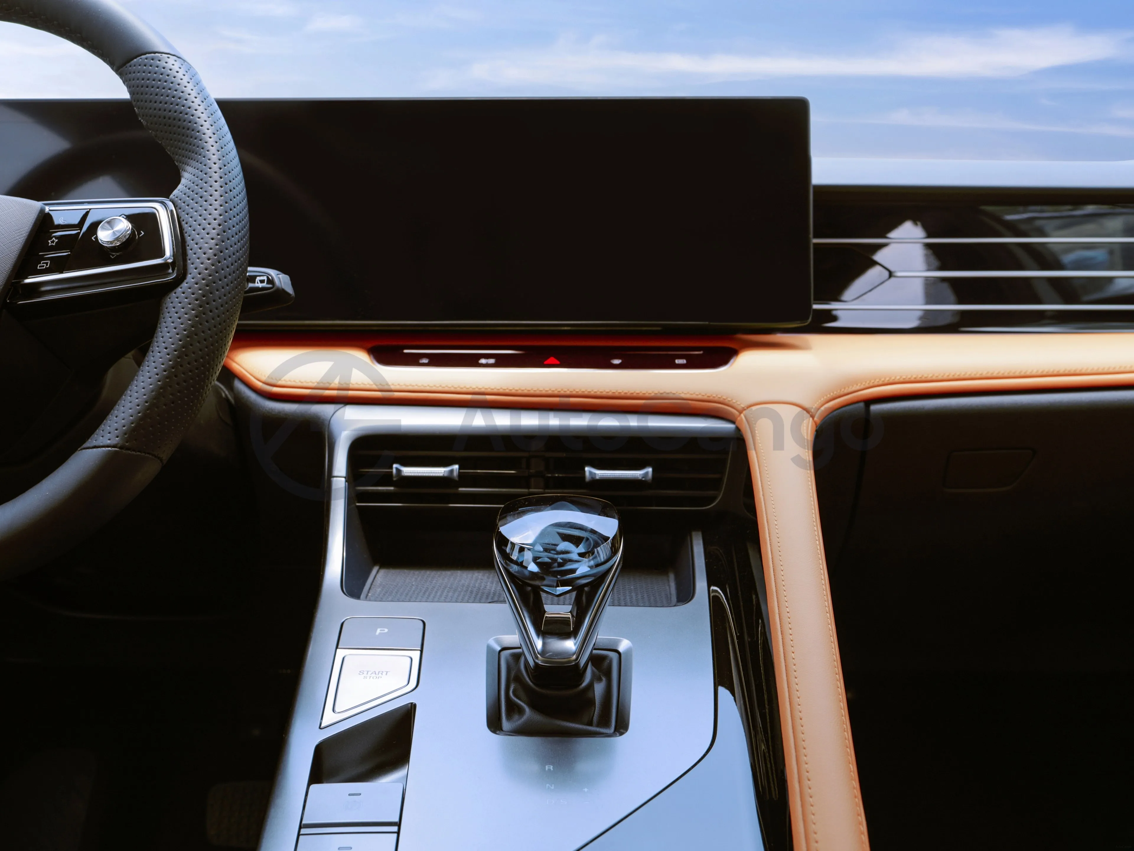 Roewe RX5,autocango,china used car exporter,china ev exporter,chinese used car exporter,chinese used ev exporter