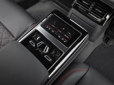 2025 Audi S8 4.0T 571HP V8 8AT
