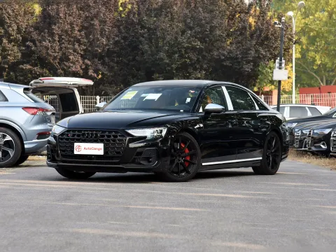 2025 Audi S8 4.0T 571HP V8 8AT