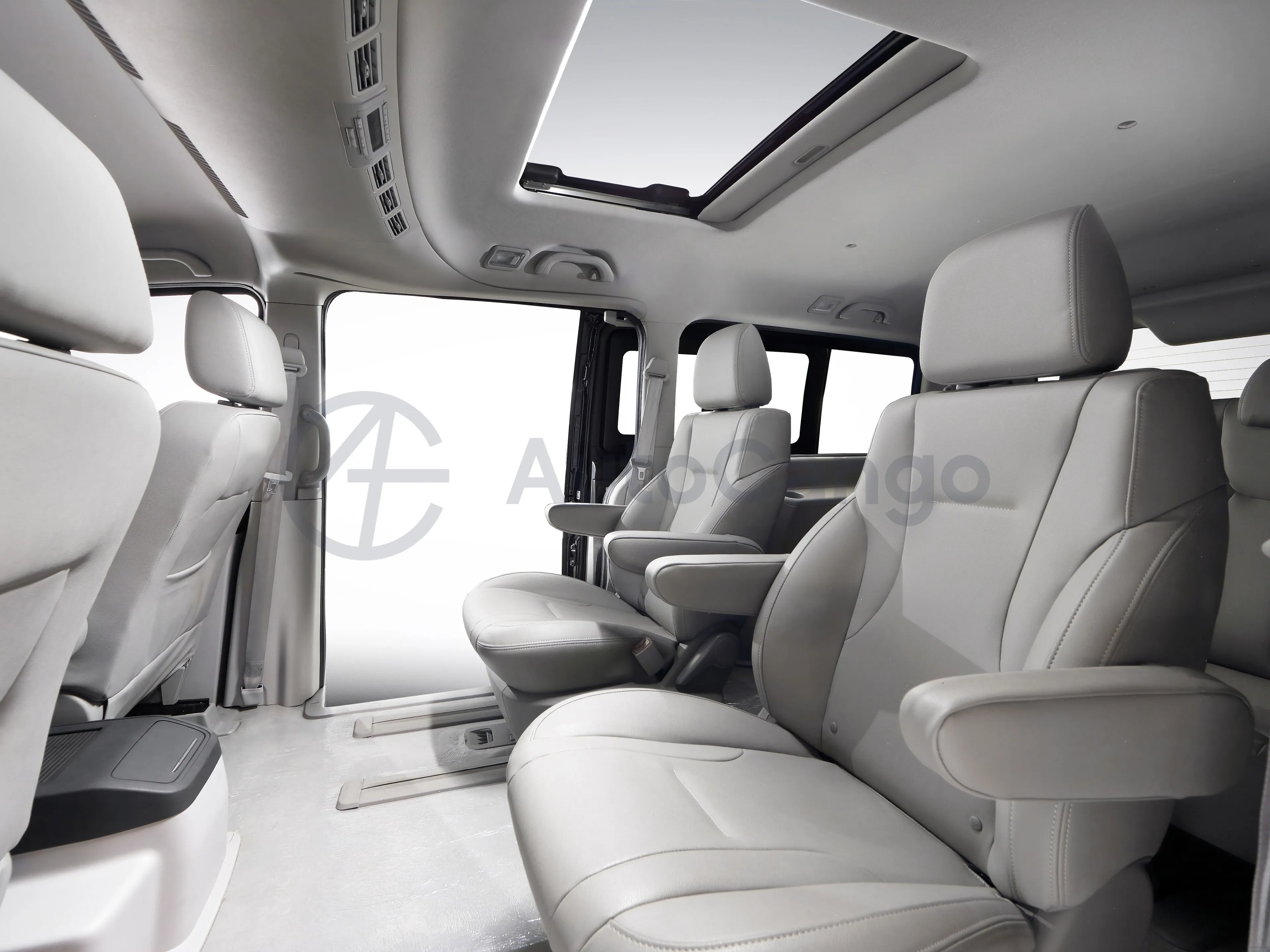 JAC Refine M5,autocango,china used car exporter,china ev exporter,chinese used car exporter,chinese used ev exporter