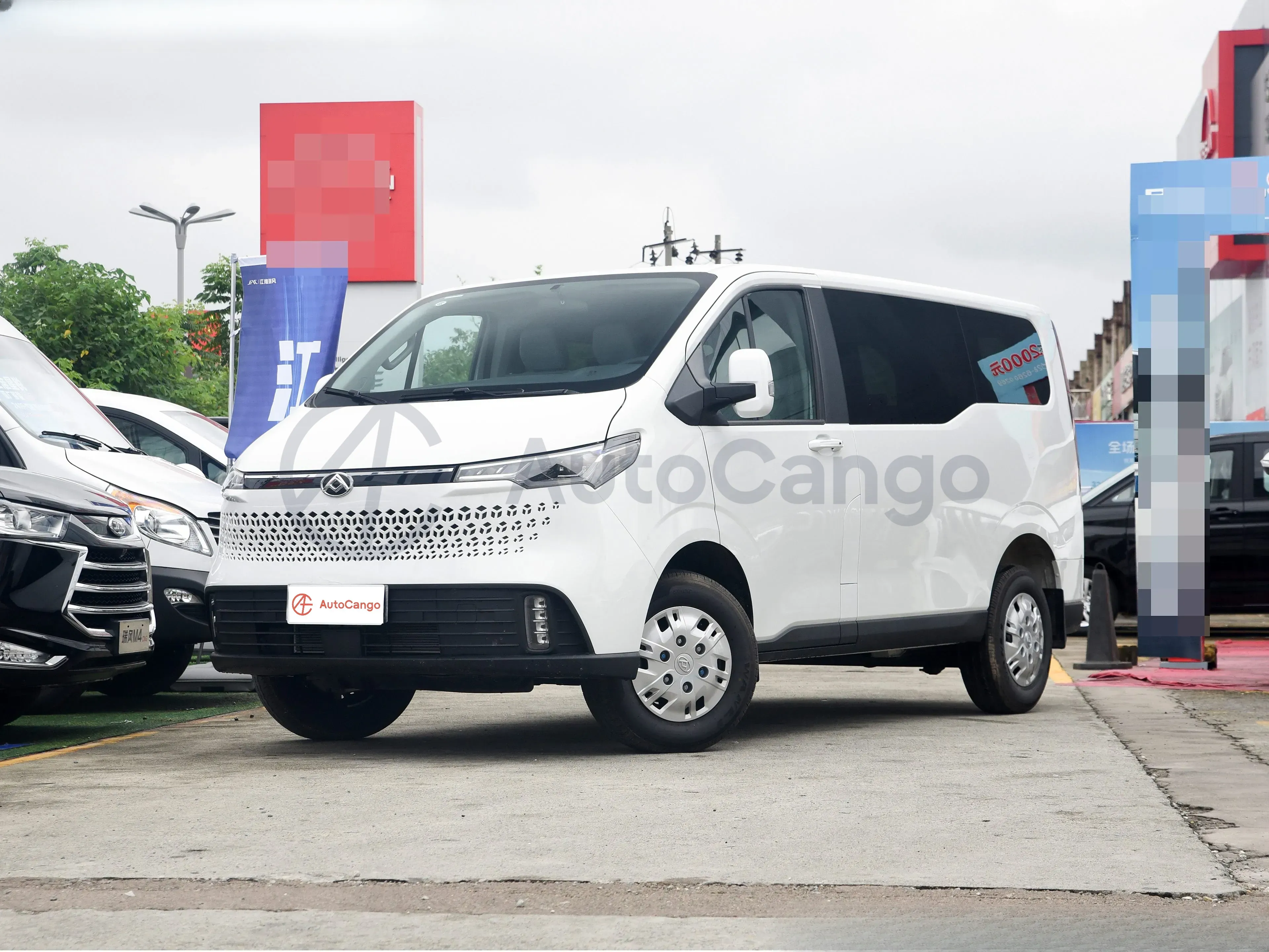 2025 MAXUS XinTu V70 2.0T 150HP L4 6MT MSRP 163100 Specs and