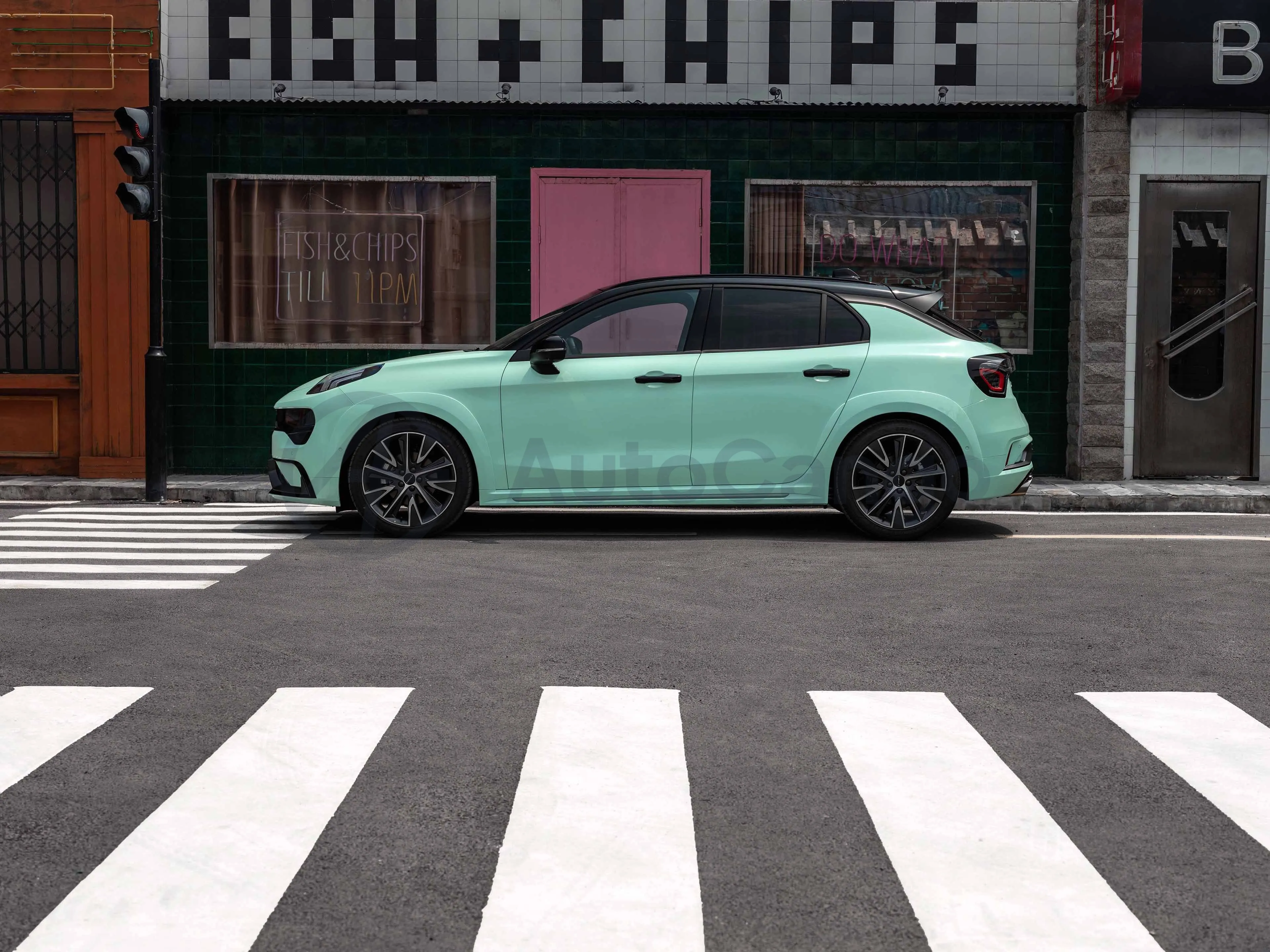 2022 LYNK&CO 02 Hatchback 2.0T 190HP L4 7DCT MSRP 162800 Specs and