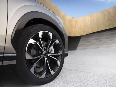 Roewe RX5