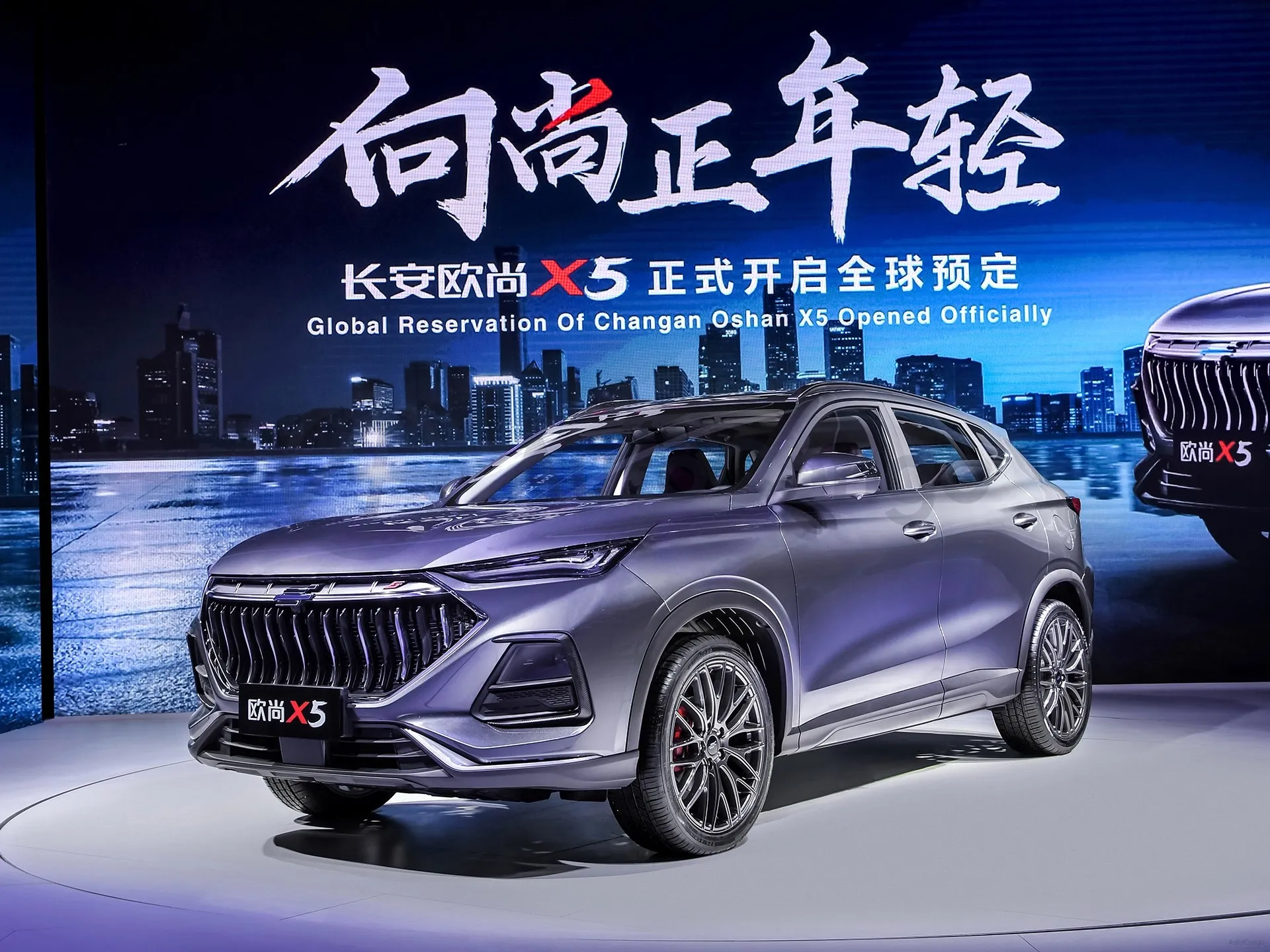 2022 ChangAn Oshan X5 1.5T 180HP L4 7DCT,autocango,china used car exporter,china ev exporter,chinese used car exporter,chinese used ev exporter