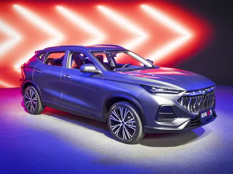 2022 ChangAn Oshan X5 1.5T 180HP L4 7DCT