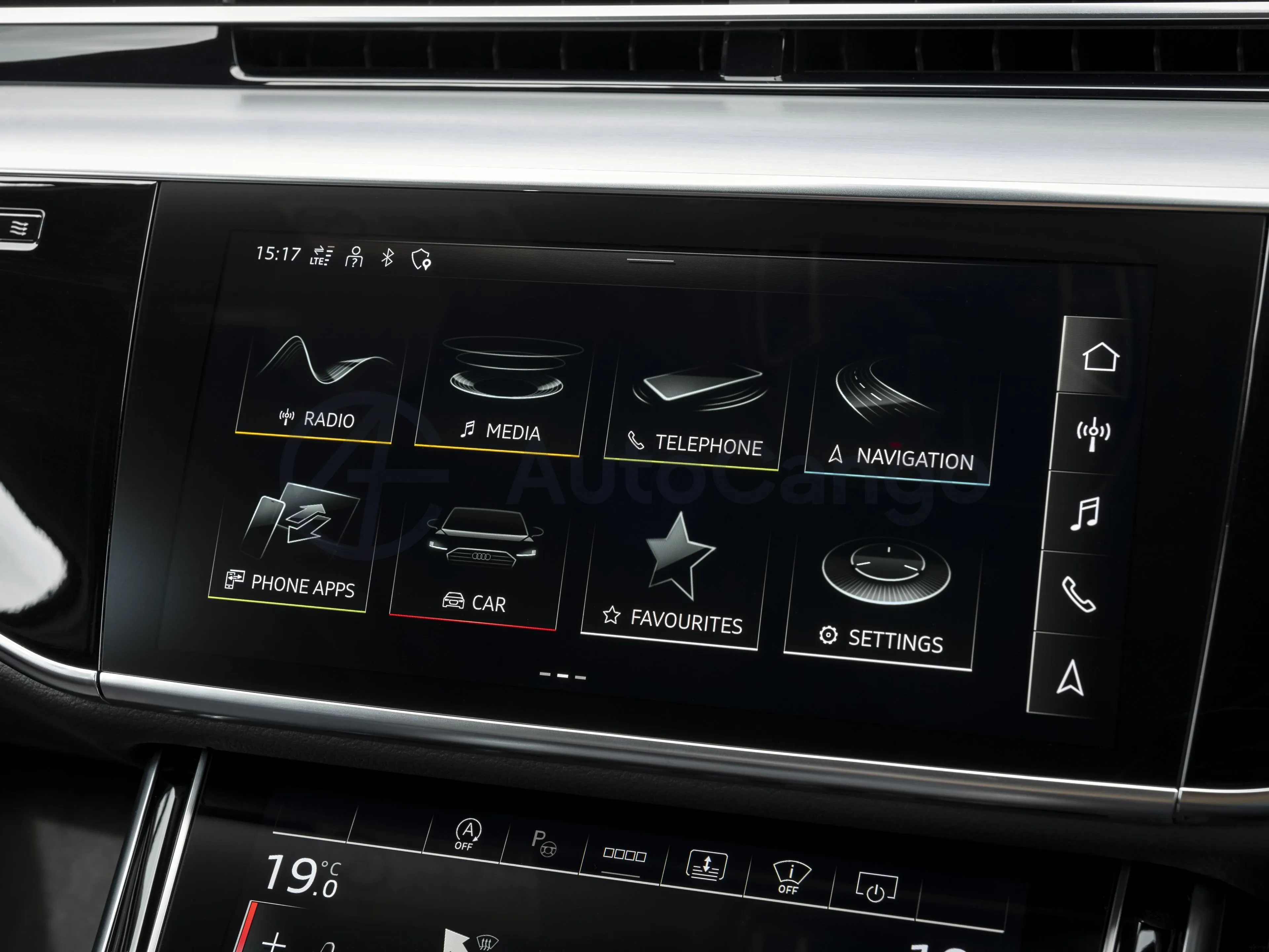 2025 Audi S8 4.0T 571HP V8 8AT,autocango,china used car exporter,china ev exporter,chinese used car exporter,chinese used ev exporter