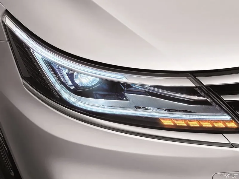 2018 Roewe i6 1.5T 169HP L4 6MT,autocango,china used car exporter,china ev exporter,chinese used car exporter,chinese used ev exporter