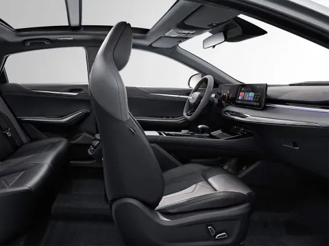 2023 ChangAn Raeton Plus 1.5T 188HP L4 7DCT