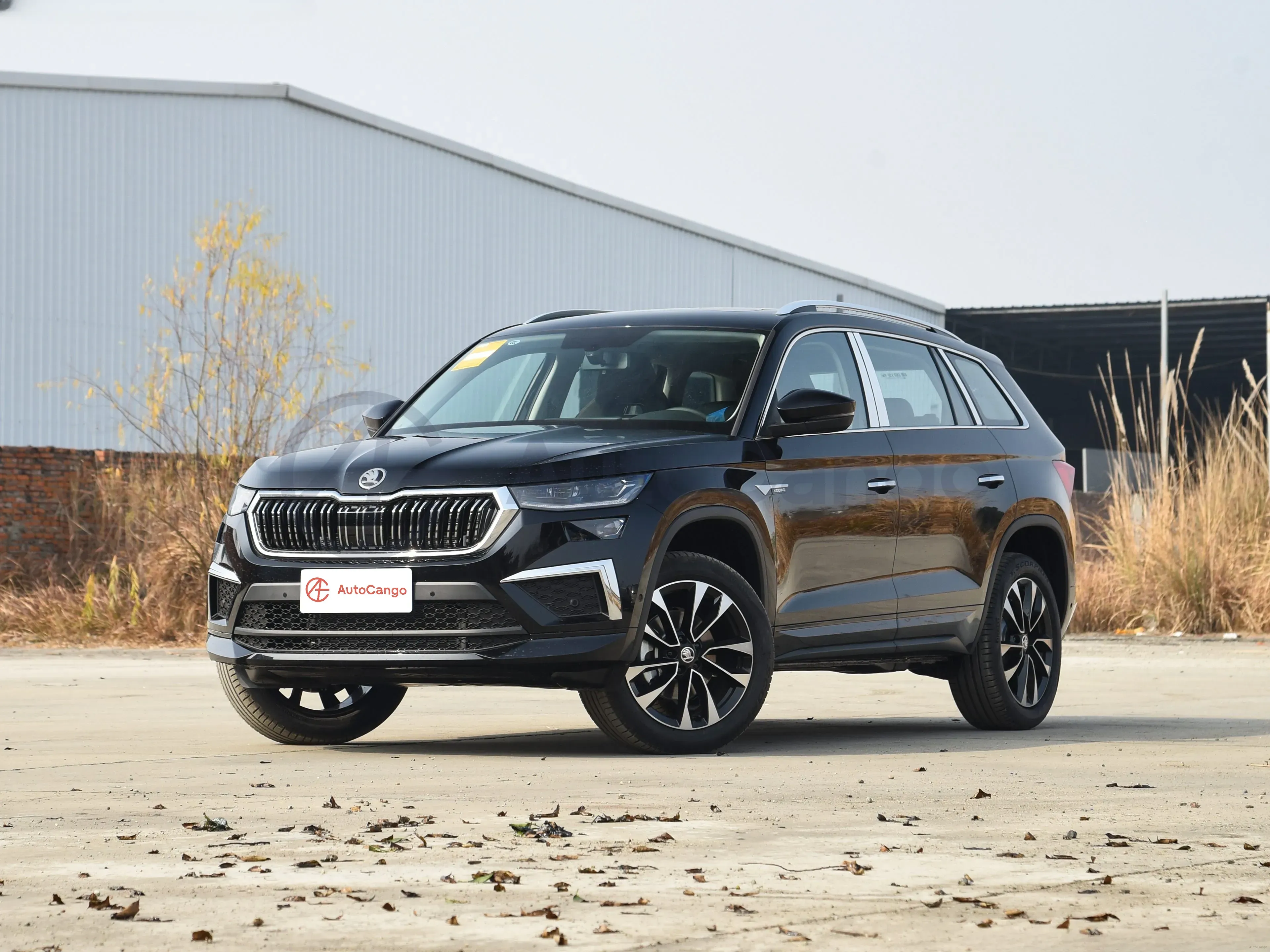 2025 Skoda Kodiak 2.0T 186HP L4 7DCT MSRP 208900 Specs and Details