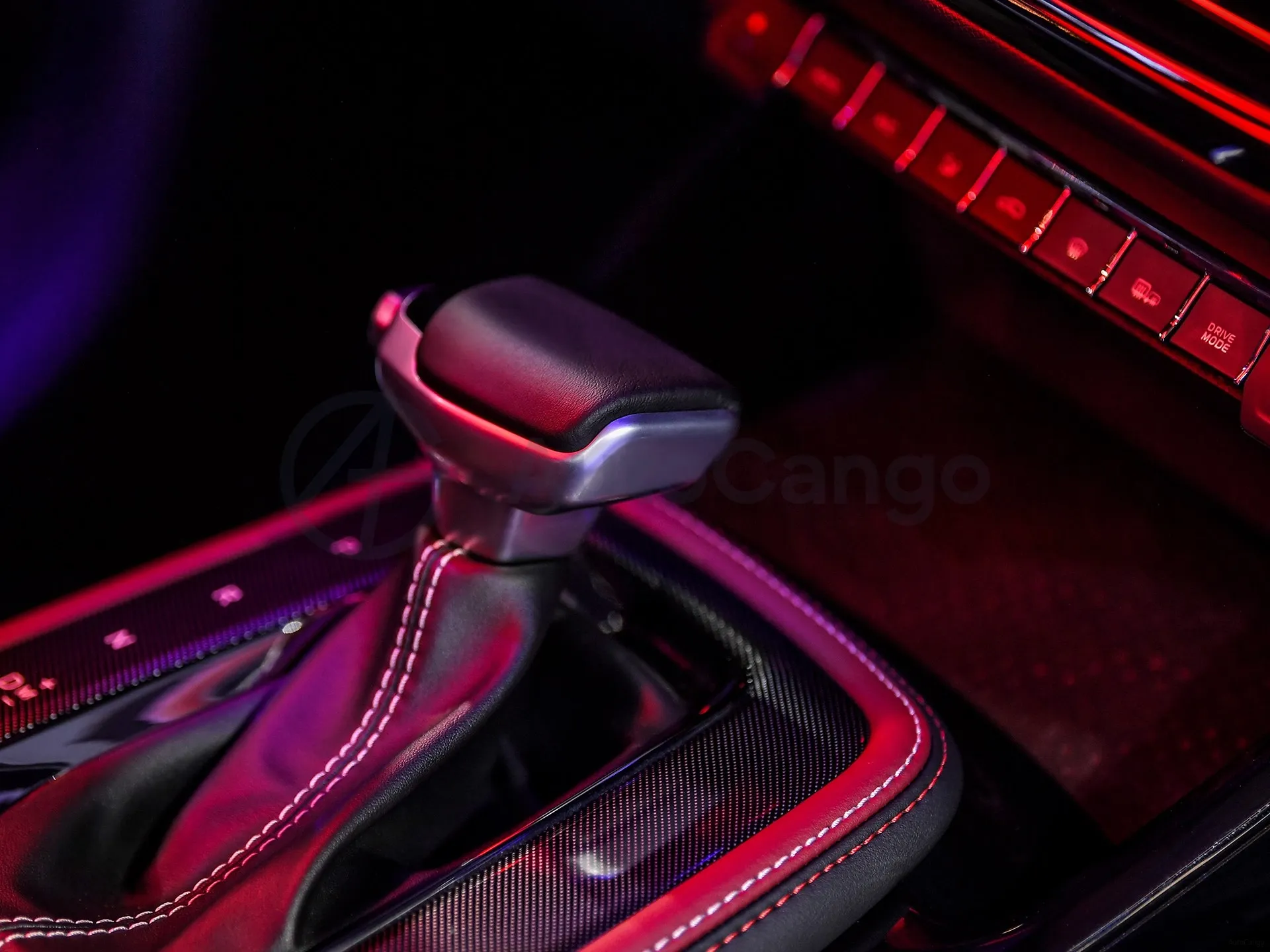 2022 ChangAn Oshan X5 1.5T 180HP L4 7DCT,autocango,china used car exporter,china ev exporter,chinese used car exporter,chinese used ev exporter