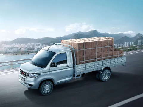 2022 WuLing RongGuang New Truck 1.8L 125HP L4 5MT