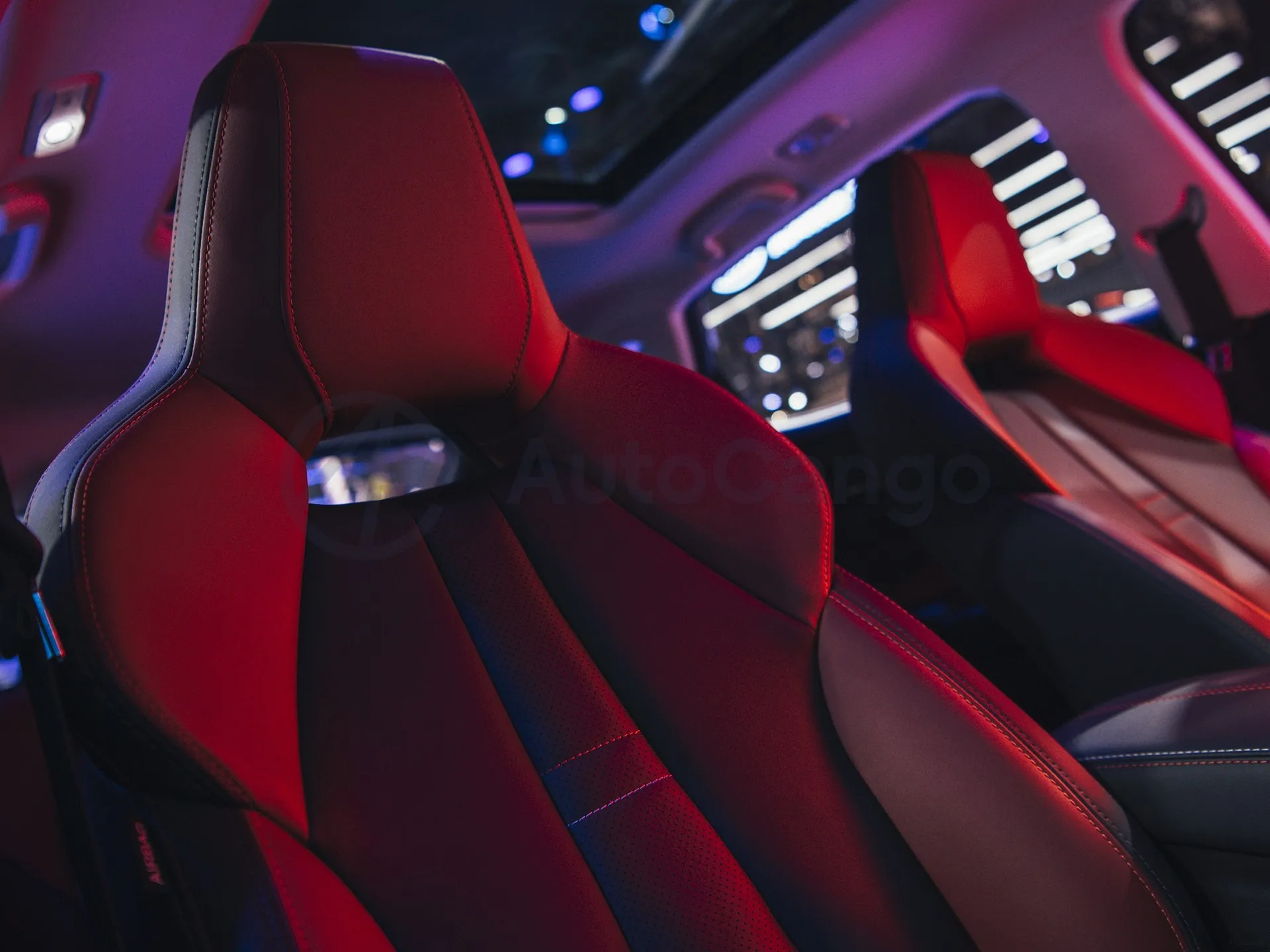 2022 ChangAn Oshan X5 1.5T 180HP L4 7DCT,autocango,china used car exporter,china ev exporter,chinese used car exporter,chinese used ev exporter
