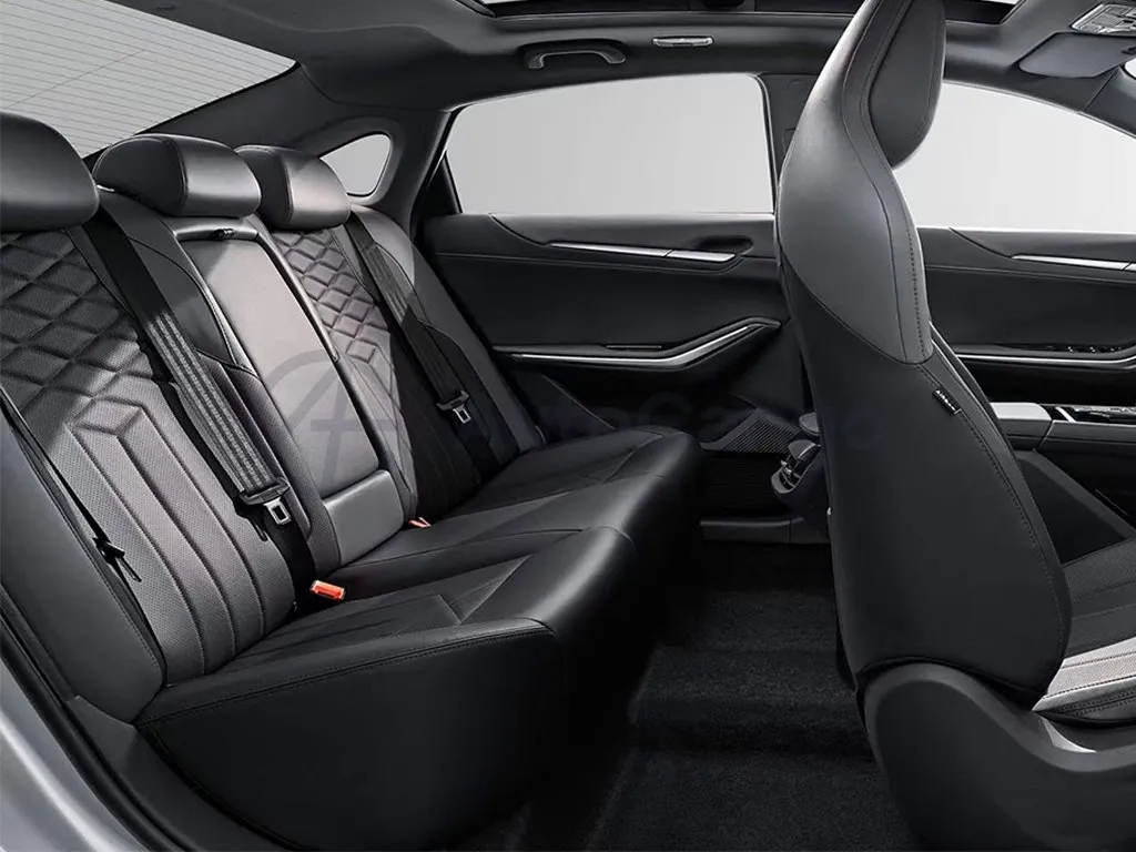 2023 ChangAn Raeton Plus 1.5T 188HP L4 7DCT,autocango,china used car exporter,china ev exporter,chinese used car exporter,chinese used ev exporter