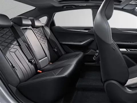 2023 ChangAn Raeton Plus 1.5T 188HP L4 7DCT