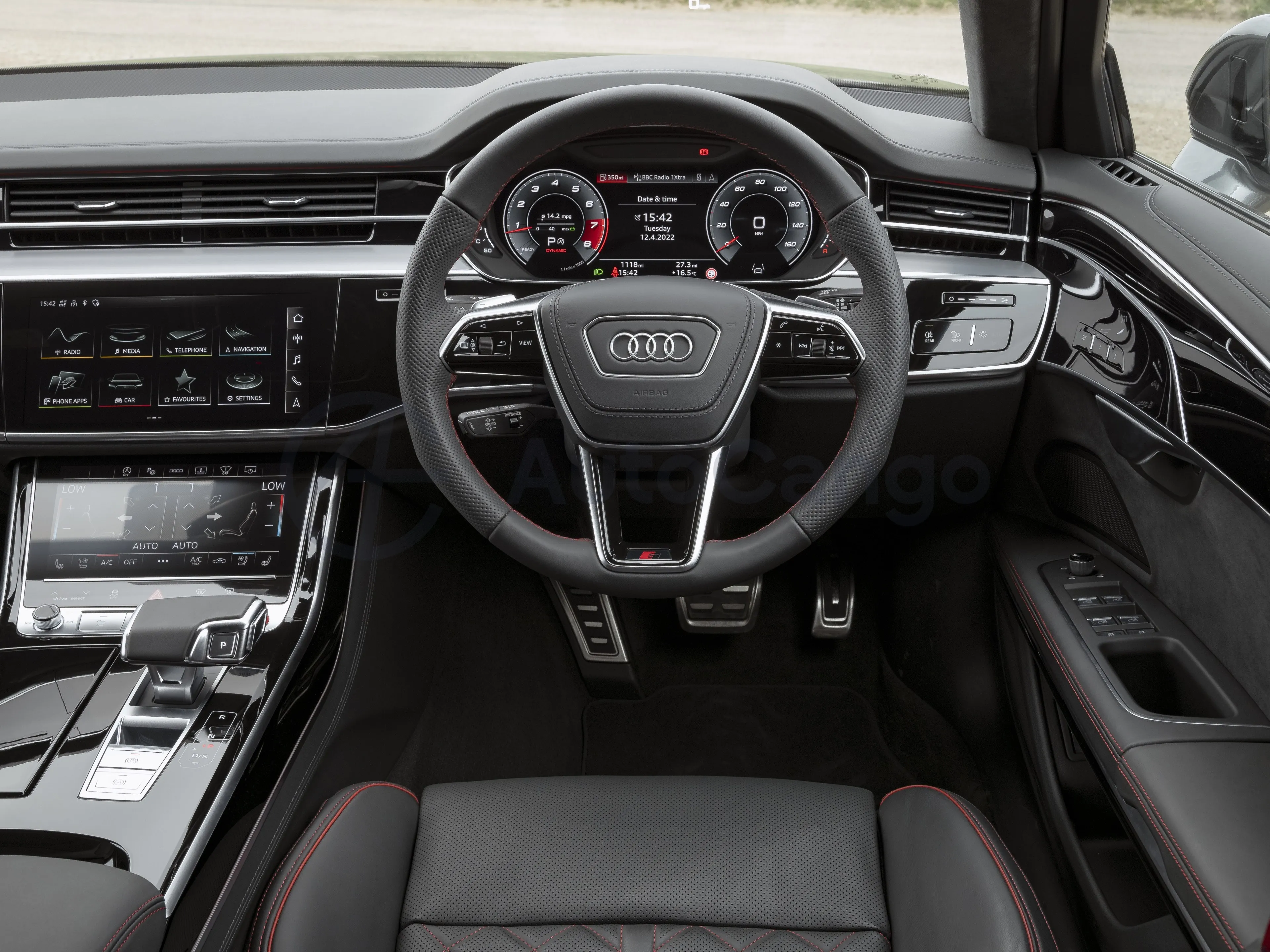 2025 Audi S8 4.0T 571HP V8 8AT,autocango,china used car exporter,china ev exporter,chinese used car exporter,chinese used ev exporter