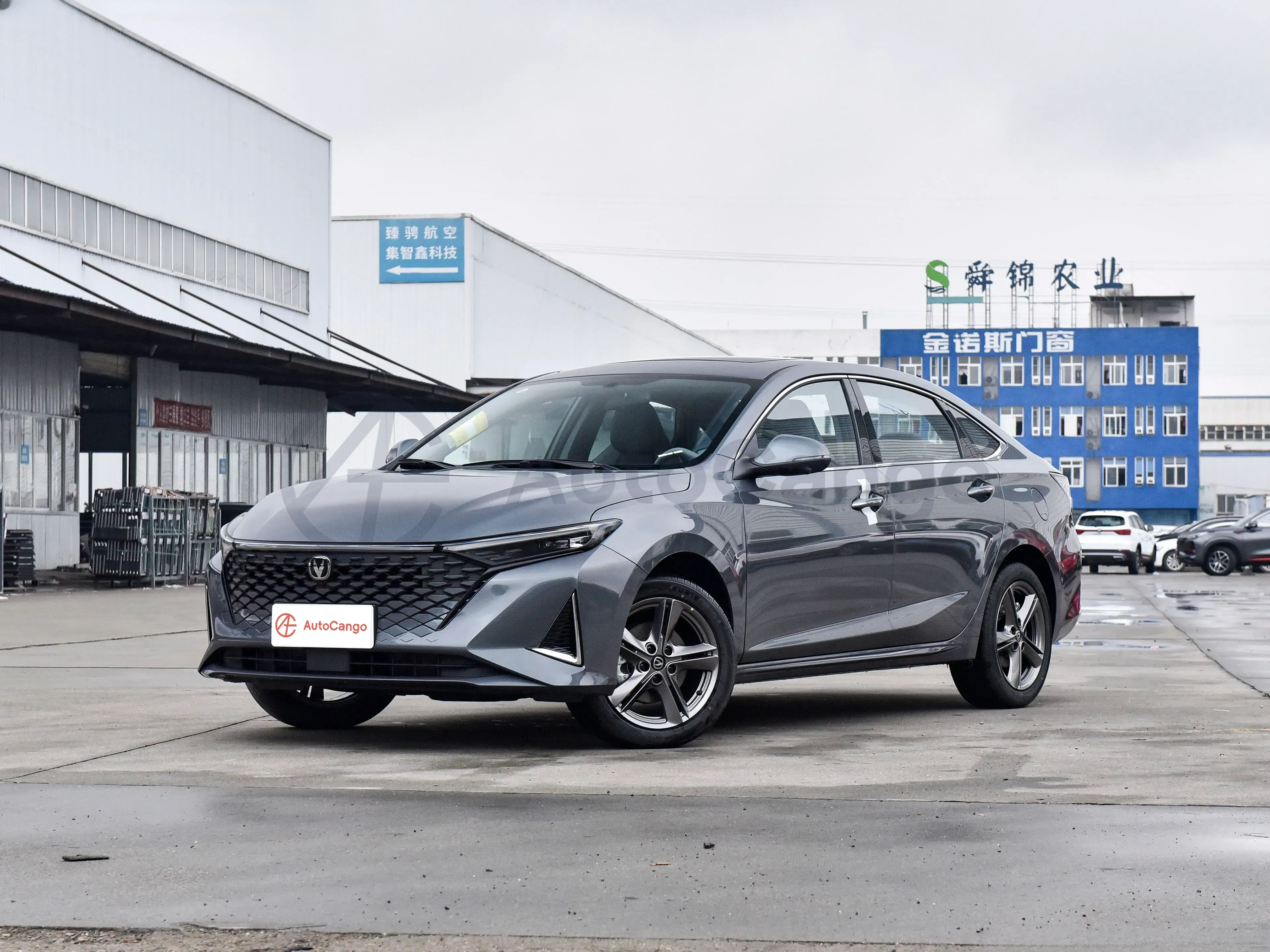 2023 ChangAn Raeton Plus 1.5T 188HP L4 7DCT,autocango,china used car exporter,china ev exporter,chinese used car exporter,chinese used ev exporter