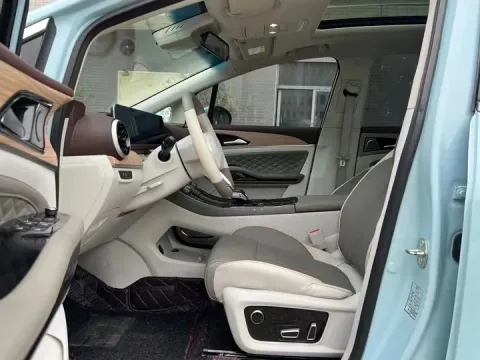 2022 DongFeng Forthing Yacht 1.5T 197HP L4 7DCT,autocango,china used car exporter,china ev exporter,chinese used car exporter,chinese used ev exporter