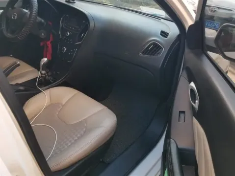 2014 GAC Trumpchi GA3S 1.6L 122HP L4 5MT