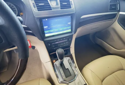 2011 Roewe 750 1.8T 160HP L4 5AT