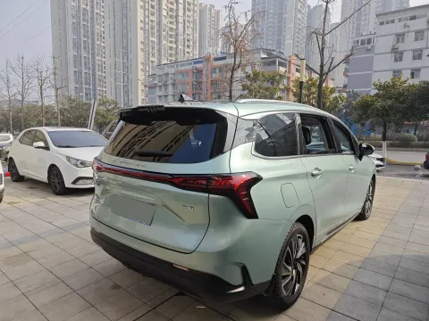 2022 DongFeng Forthing Yacht 1.5T 197HP L4 7DCT