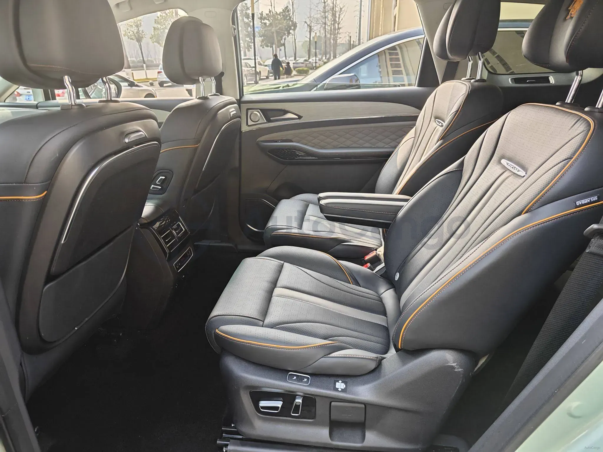 2022 DongFeng Forthing Yacht 1.5T 197HP L4 7DCT,autocango,china used car exporter,china ev exporter,chinese used car exporter,chinese used ev exporter